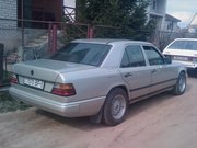 Мерседес - Бенц w124 1986 год,  2.3 газ-бензин,  акпп