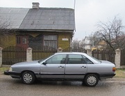 Продается Audi 100