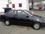 SUZUKI SWIFT,  цвет черный,  объем 1, 3 - 1992 г.в.