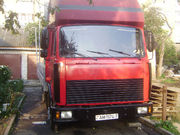 МАЗ 437040          