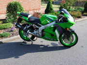 Kawasaki                                                         ZX-6R