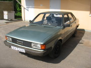 АУДИ-80