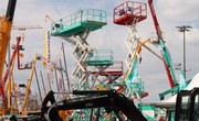  самоходный ножничный  подъемник
