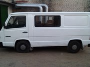 мерседес-бенw 100D