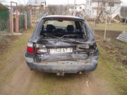 аварийный автомобиль Мазда 626 универсал,  можно на запчасти