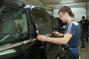 Тонировка стекол и бронирование пленкой кузова авто