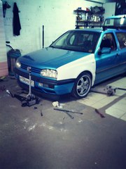 Крылья,  двери на Volkswgen Golf3 (стеклопластик)